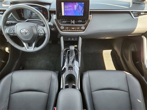 Certified 2023 Toyota Corolla Cross XLE image 26