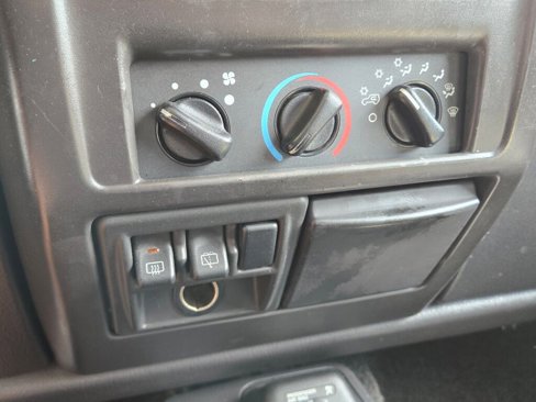 Used 2002 Jeep Wrangler Sport image 20
