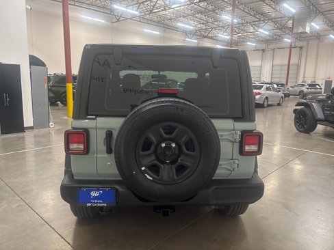 Used 2023 Jeep Wrangler Sport image 5