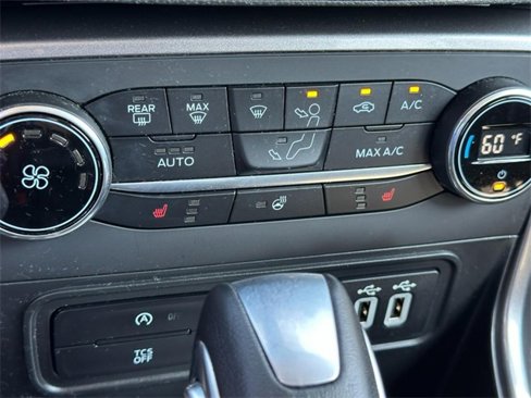 Used 2022 Ford EcoSport SES w/ Interior Protection Package image 23