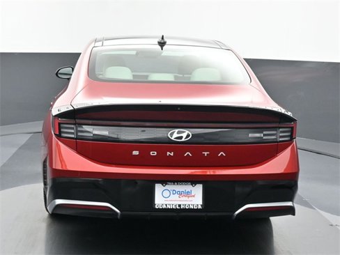 Used 2024 Hyundai Sonata SEL w/ Convenience Package image 4