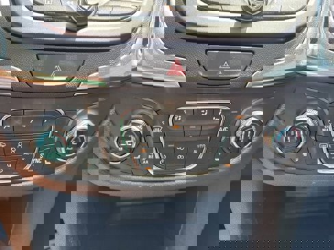 Certified 2021 Chevrolet Equinox LT image 16
