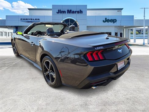 Used 2024 Ford Mustang Premium image 4