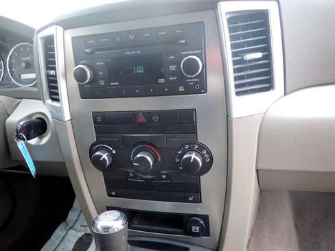 Used 2009 Jeep Grand Cherokee Laredo w/ Popular Equipment Group image 32