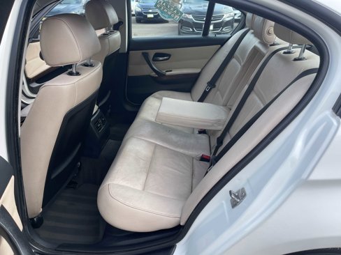 Used 2010 BMW 328i Sedan image 10