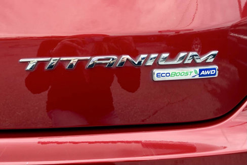 Used 2019 Ford Edge Titanium w/ Cold Weather Package image 8
