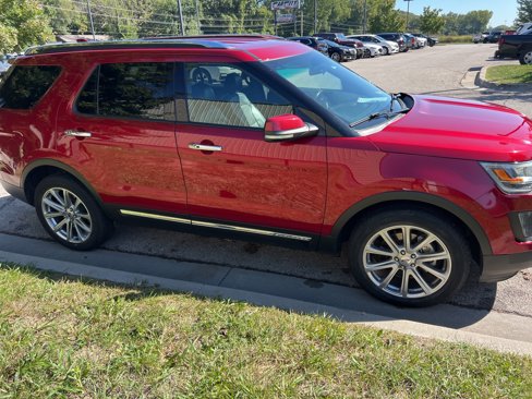 Used 2016 Ford Explorer Limited image 4