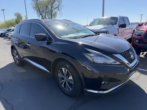 Used 2020 Nissan Murano SV w/ Premium Package image 2