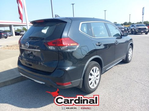 Used 2017 Nissan Rogue S image 6