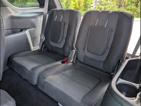 Used 2019 Ford Explorer XLT w/ Equipment Group 201A image 15