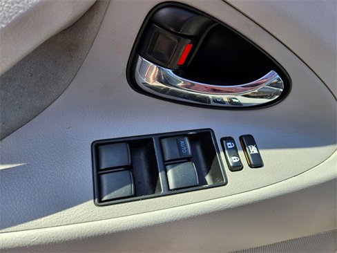 Used 2007 Toyota Camry V6 image 13