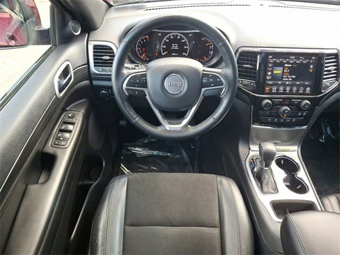 Used 2020 Jeep Grand Cherokee Altitude image 11