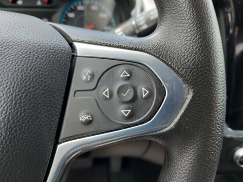 Used 2021 Chevrolet Traverse LS image 27