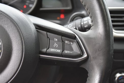Used 2017 MAZDA MAZDA3 Touring image 26