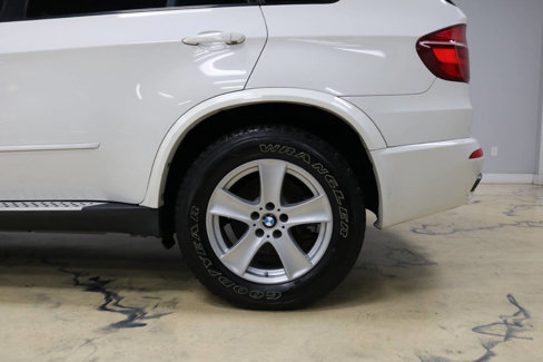 Used 2011 BMW X5 xDrive50i image 15