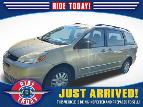 Used 2005 Toyota Sienna CE image 1