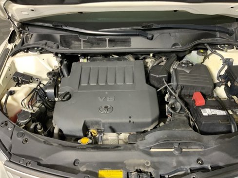 Used 2015 Toyota Venza XLE image 38