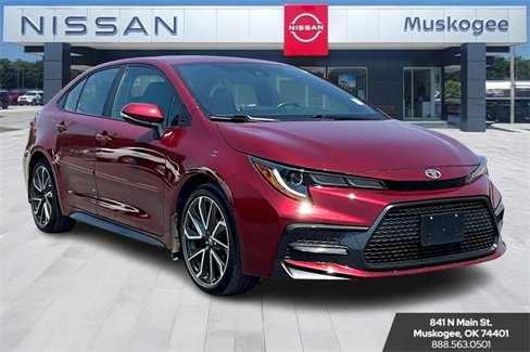 Used 2022 Toyota Corolla SE image 1