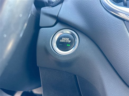 Used 2022 Chevrolet Equinox LT image 30