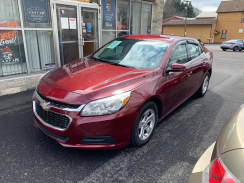 Used 2016 Chevrolet Malibu LT image 1