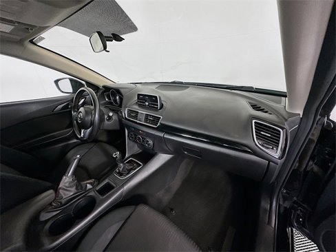 Used 2014 MAZDA MAZDA3 i Touring image 25