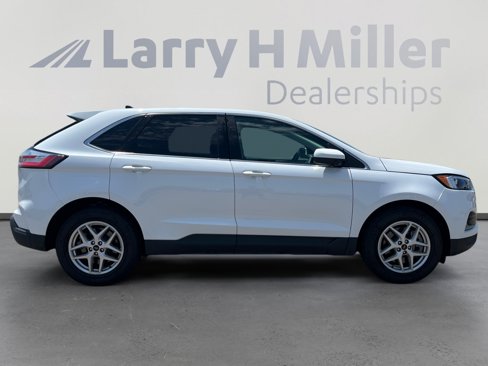 Used 2024 Ford Edge SEL image 6