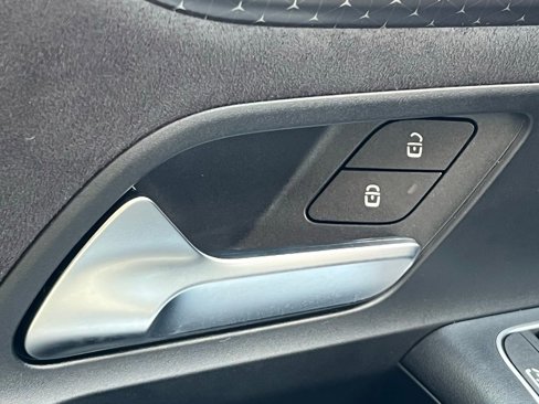 Certified 2022 Mercedes-Benz GLA 250 4MATIC image 19
