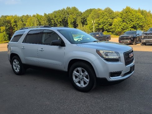 Used 2016 GMC Acadia SLE image 8