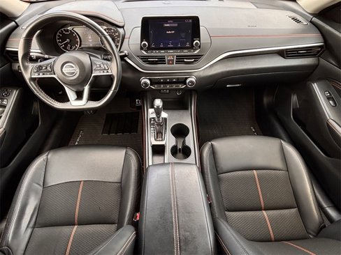 Used 2022 Nissan Altima 2.5 SR image 10