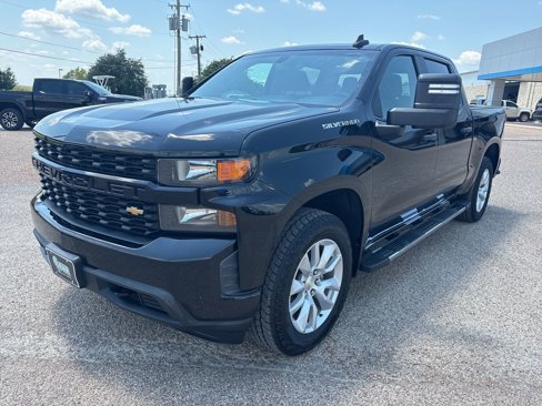 Used 2019 Chevrolet Silverado 1500 Custom w/ Custom Max Trailering Package image 4