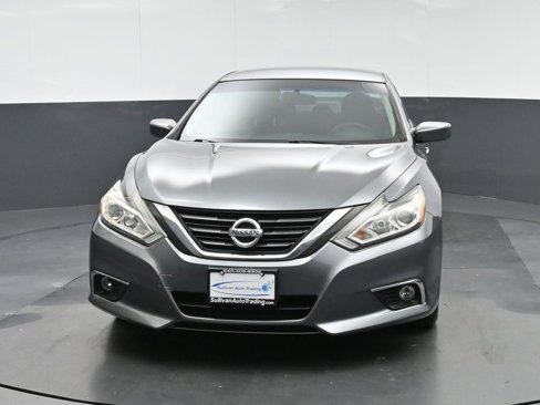 Used 2016 Nissan Altima 2.5 S w/ Power Driver Seat Package image 2