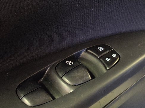 Used 2017 Nissan Sentra SV image 27