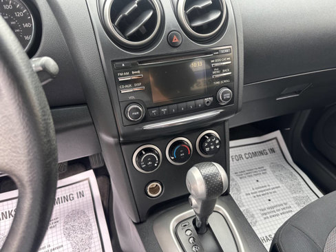 Used 2013 Nissan Rogue SV image 12