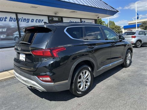 Used 2019 Hyundai Santa Fe SEL image 6