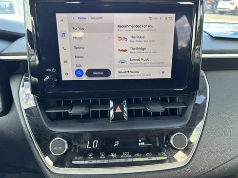 Used 2023 Toyota Corolla LE image 27