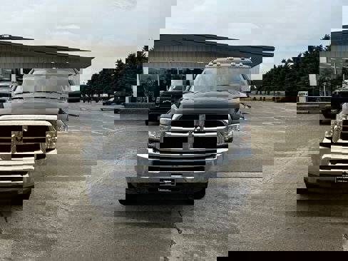 Used 2015 RAM 3500 Tradesman w/ Chrome Appearance Group image 2