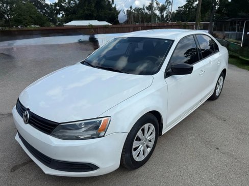Used 2013 Volkswagen Jetta S image 4