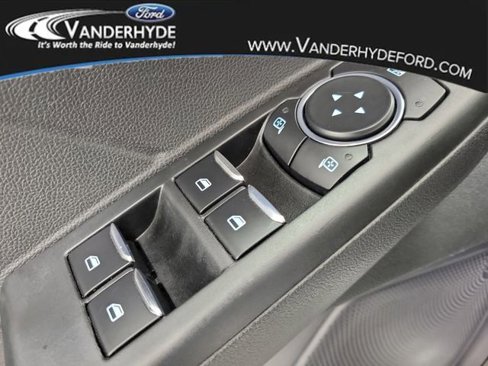Used 2023 Ford Escape Active w/ Cold Weather Package image 17