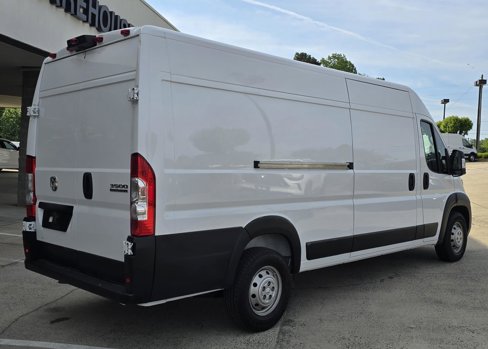 Used 2023 RAM ProMaster 3500 w/ Driver Convenience Group image 4