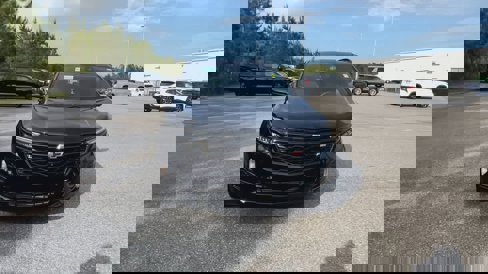 Used 2024 Chevrolet Equinox RS image 3