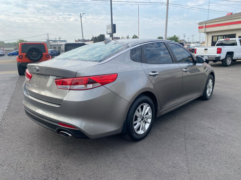 Used 2017 Kia Optima LX image 5