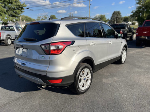 Used 2018 Ford Escape SE image 5