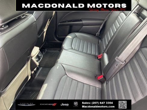 Used 2016 Ford Fusion SE w/ Equipment Group 502A image 8