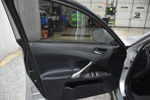 Used 2007 Lexus IS 250 image 9