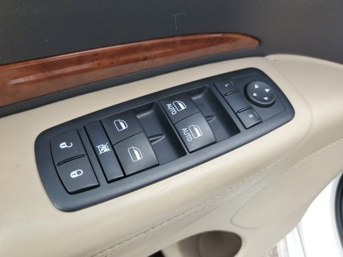 Used 2016 Dodge Durango Citadel w/ Technology Group image 9