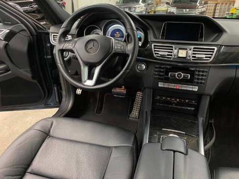 Used 2015 Mercedes-Benz E 350 4MATIC Sedan image 19