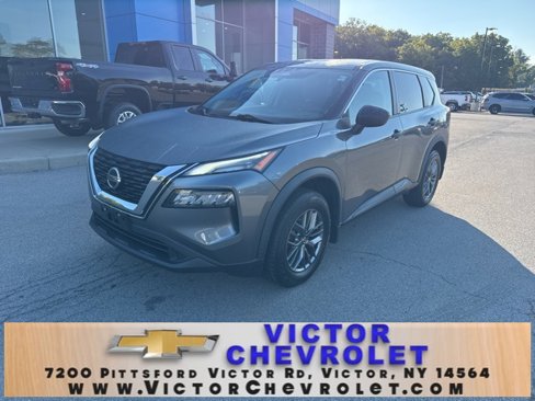 Used 2021 Nissan Rogue S image 1