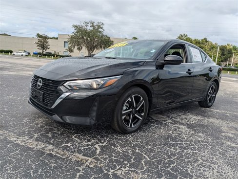Used 2024 Nissan Sentra SV image 8