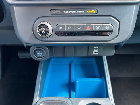New 2025 Ford Maverick XLT w/ Equipment Group 302A image 27
