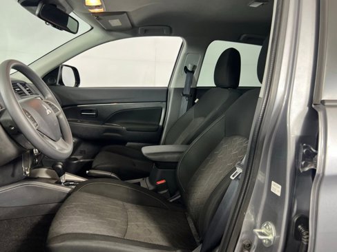 Used 2024 Mitsubishi Outlander Sport ES image 21